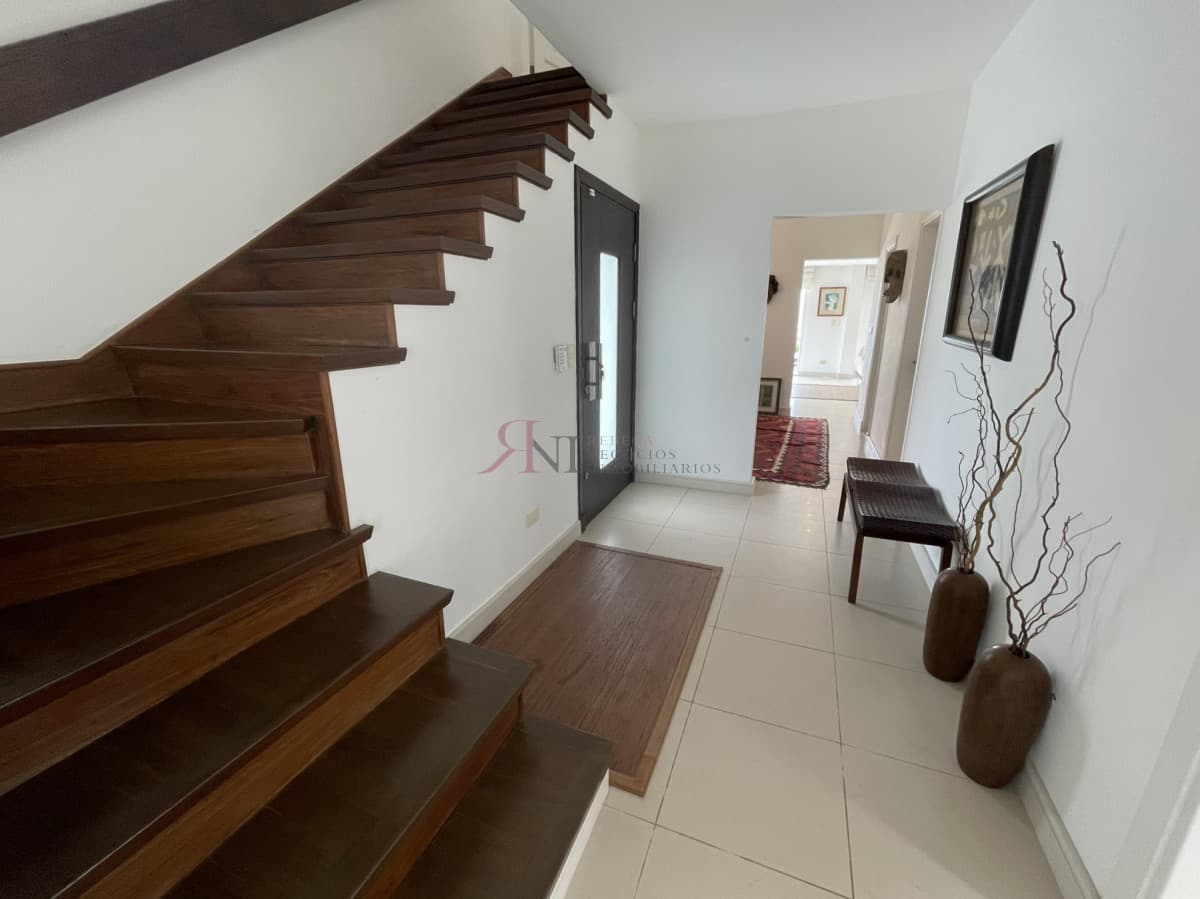 Frente al mar ! Muy comoda residencia (ref.#113054)