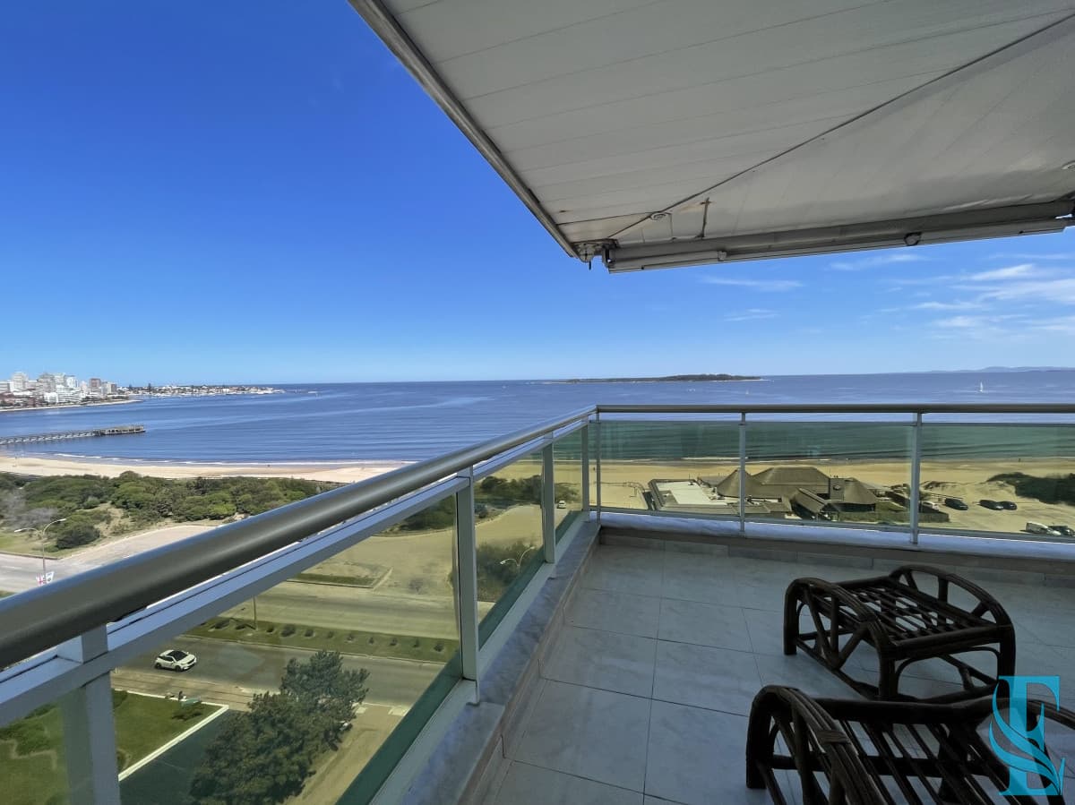 Lujoso Apto 3 Dormitorios Primeria Linea Playa Mansa, Punta del Este