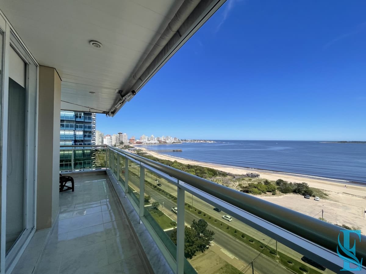 Lujoso Apto 3 Dormitorios Primeria Linea Playa Mansa, Punta del Este