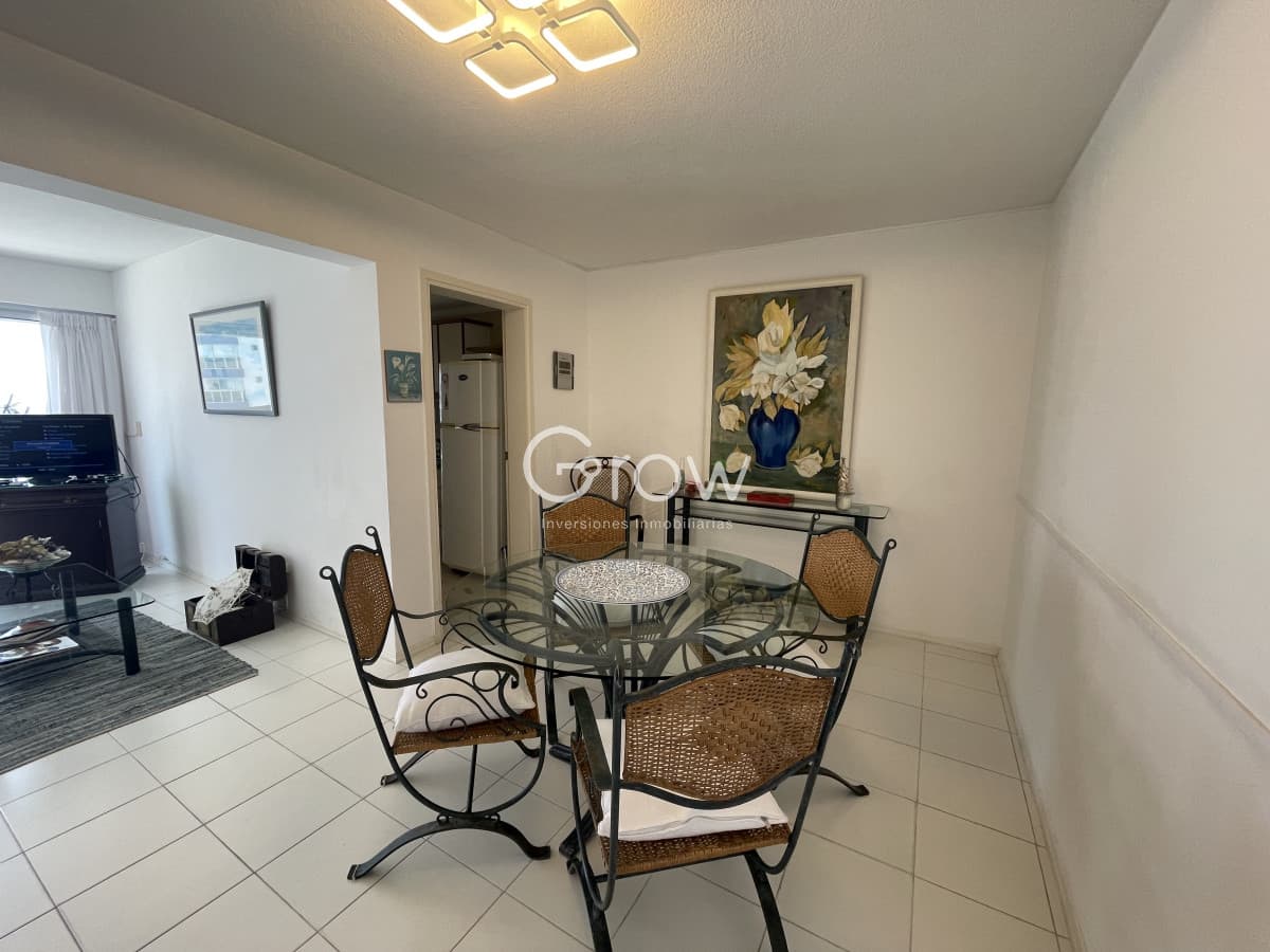 Apartamento con vista al mar !
