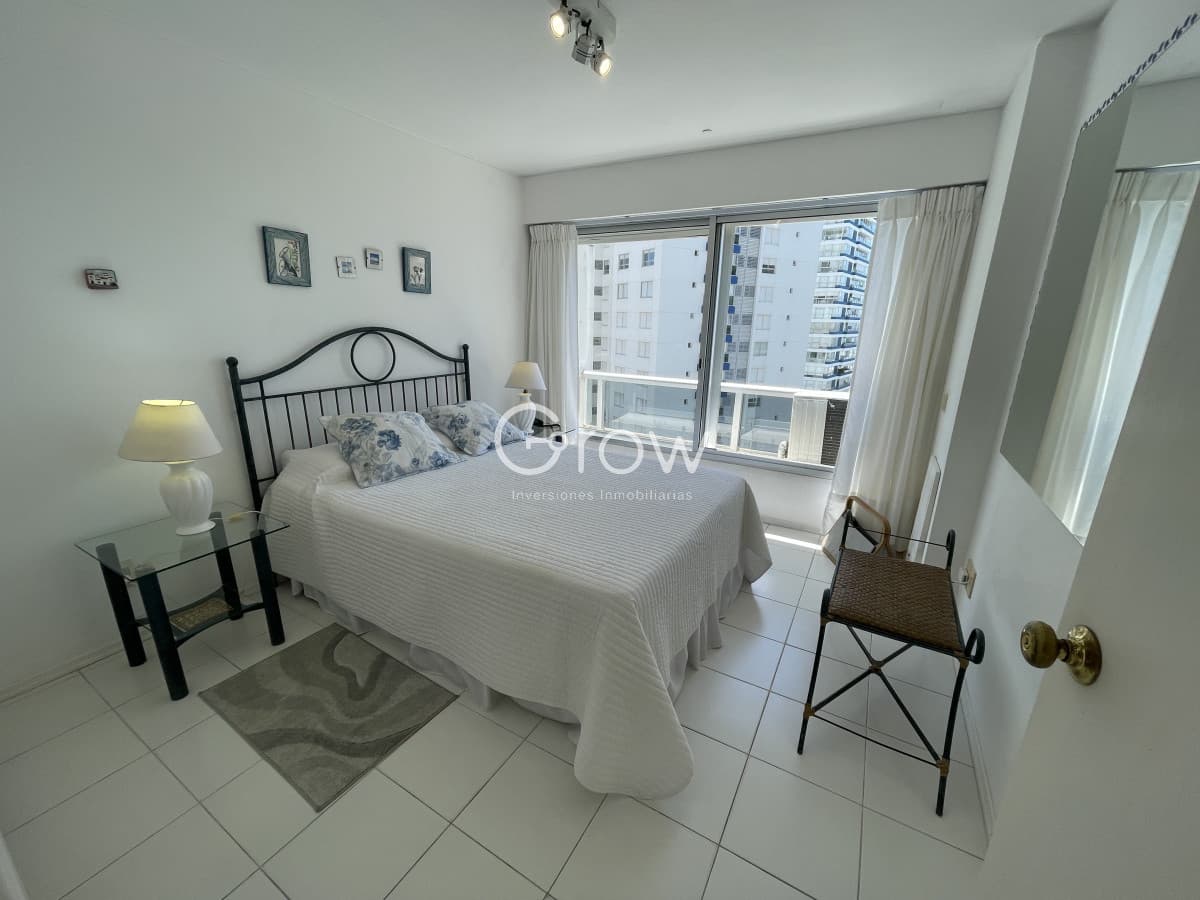 Apartamento con vista al mar !