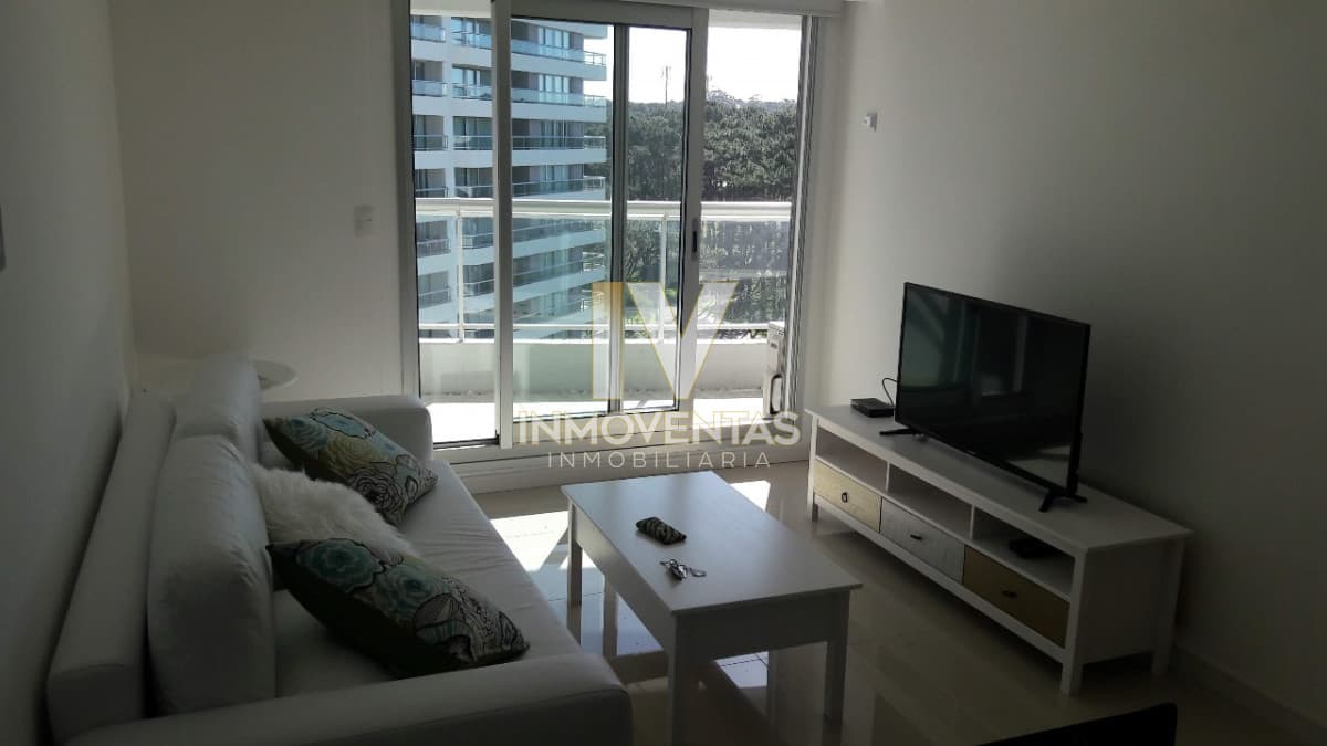 EXCELENTE APARTAMENTO EN VENTA EN EDIFICIO LOOK BRAVA