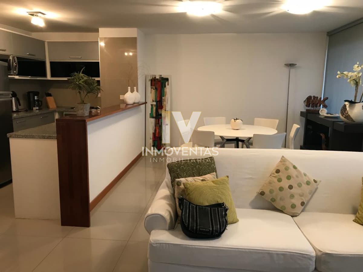 Apartamento de 2 dormitorios en brava en alquiler temporal