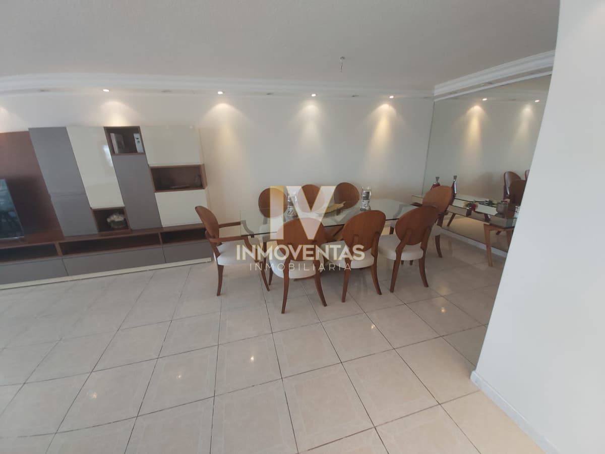 IV- Apartamento frente a la Isla Gorriti de Punta del Este