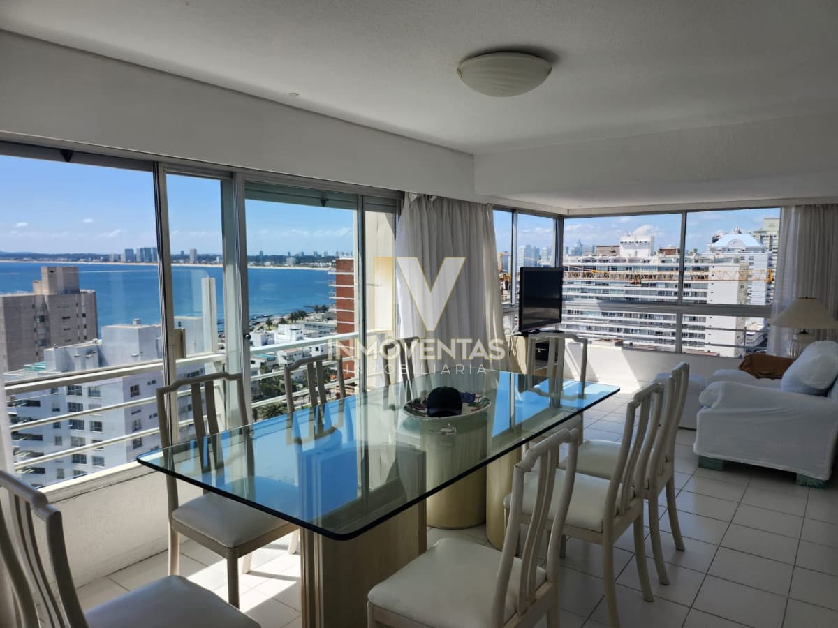 Apartamento de 3 dormitorios en península disponible en alquiler de verano!