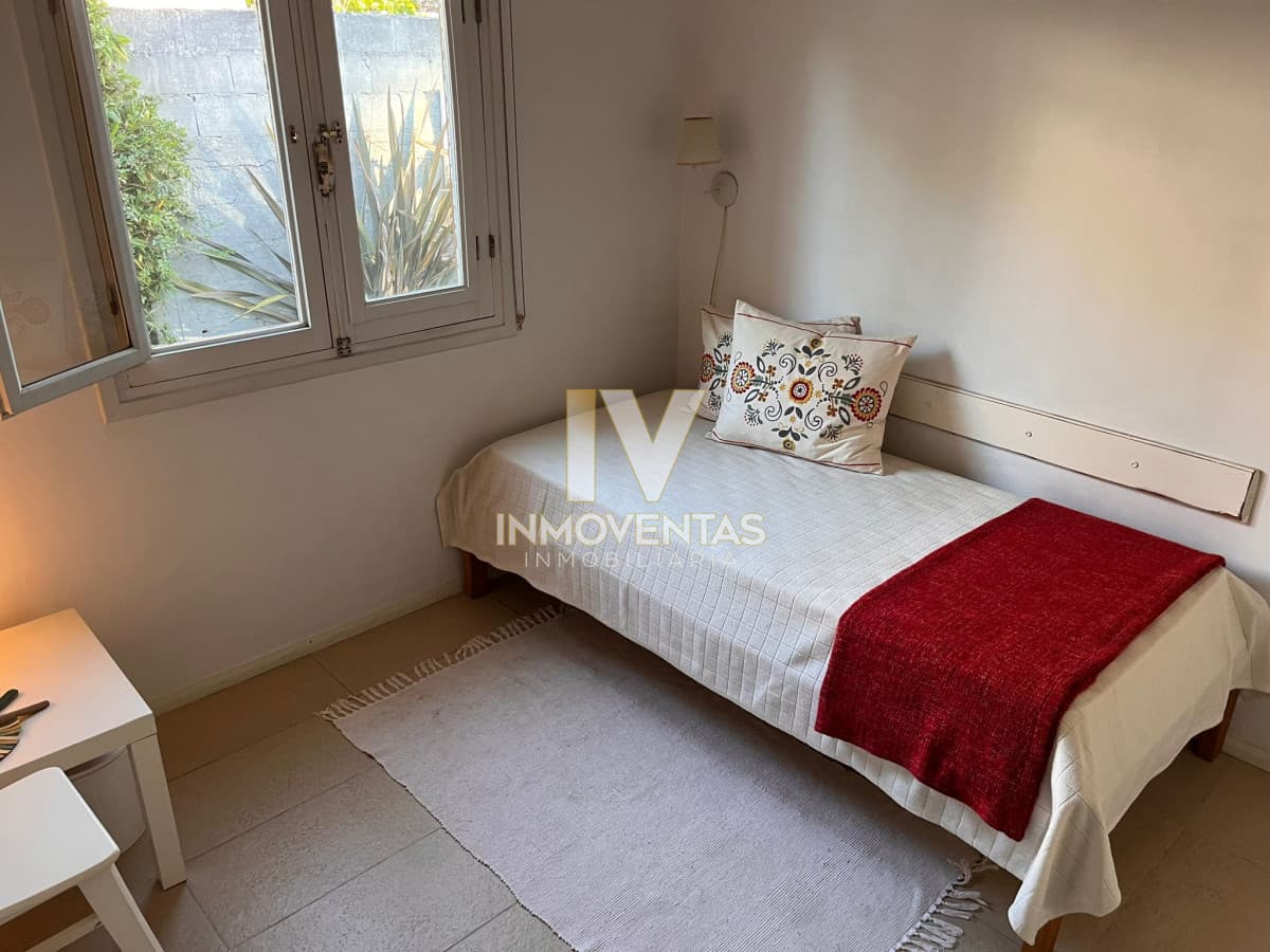 Hermosa Casa de 3 Dormitorios en Venta en Maldonado