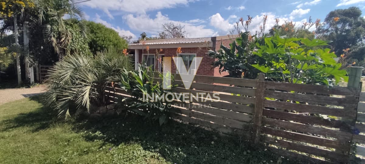 Casa de verano en la Barra disponible en alquiler 3 dormitorios 2 baños
