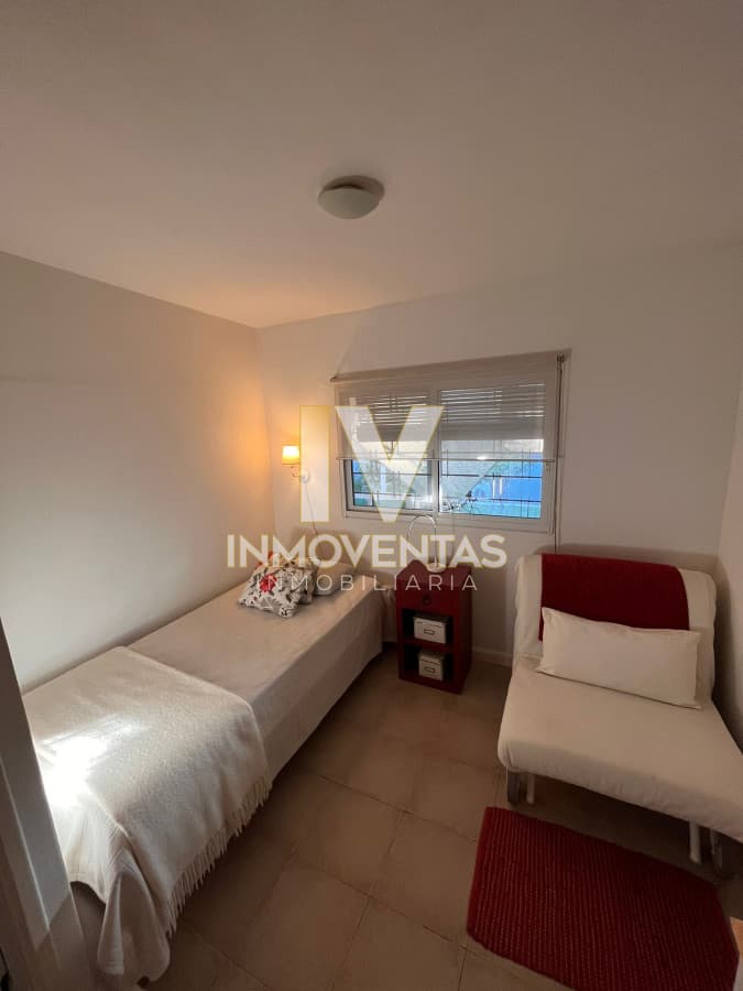 Hermosa Casa de 3 Dormitorios en Venta en Maldonado
