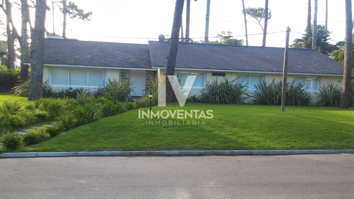 Hermosa casa en la Mansa