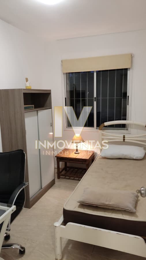 Casa de verano en la Barra disponible en alquiler 3 dormitorios 2 baños