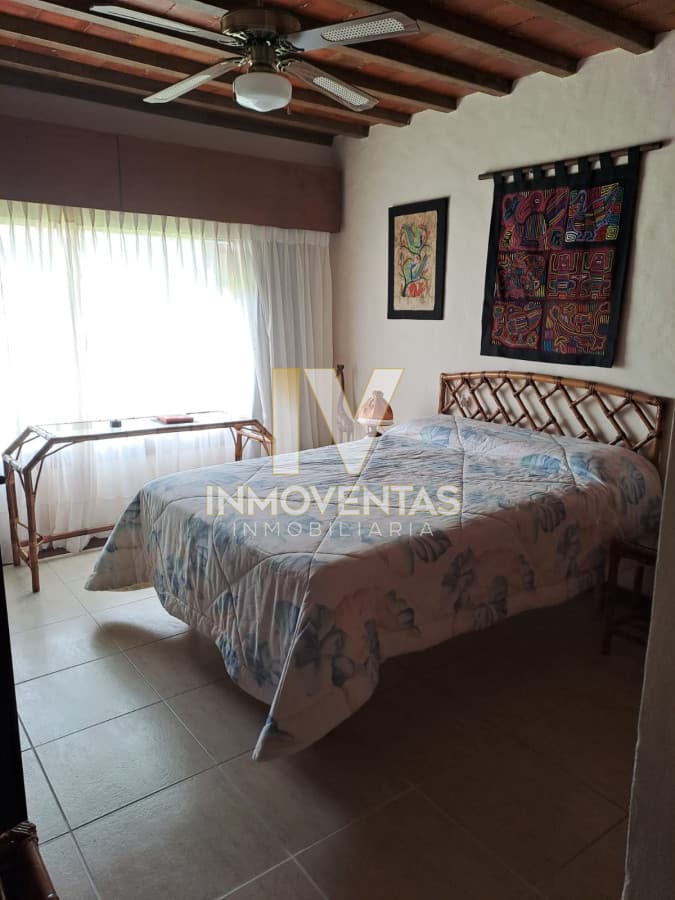 CASA EN ALQUILER EN MANANTIALES 3 DORMITORIOS 2 BAÑOS A PASOS DE BIKINI BEACH
