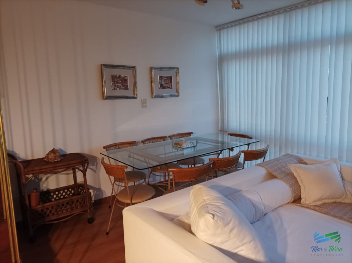 Alquilo Apartamento 3 dormitorios en Gorlero, Punta del Este.