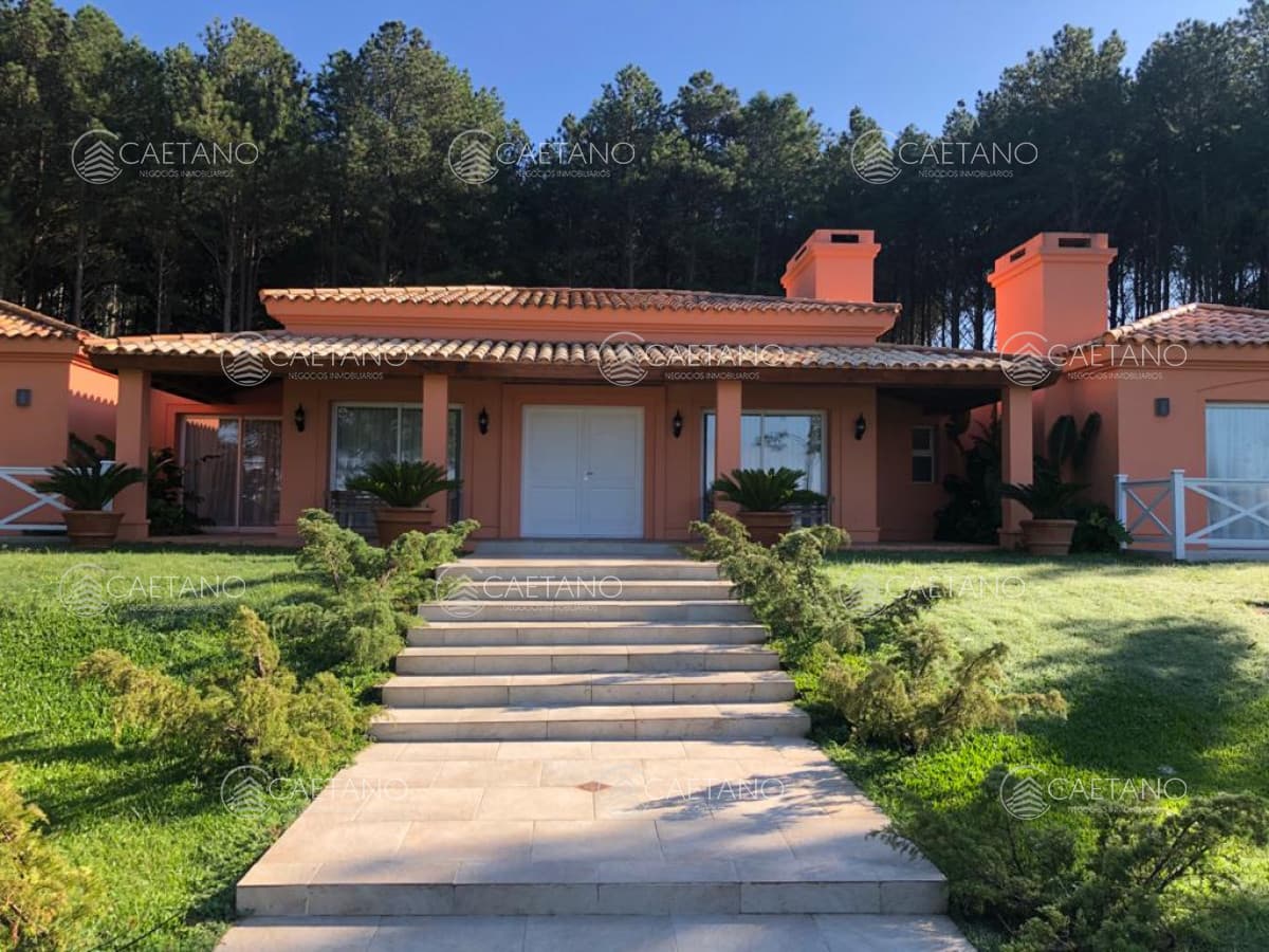 Punta ballena, hermosa propiedad
