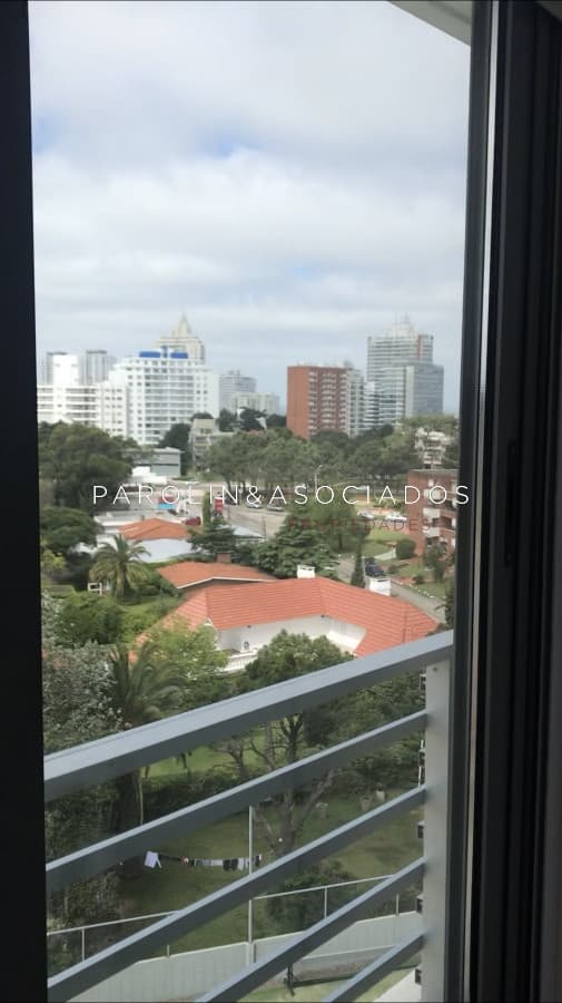 Apartamento en venta de 2 dormitorios en Mansa, Alexander Boulevard.