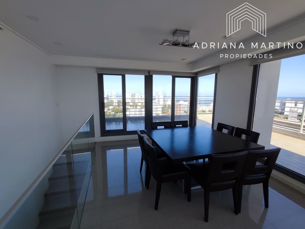 IV-Mansa Alexander Boulevard pent house
