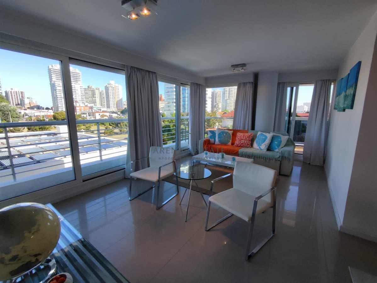 Apartamento ID.702 - Apartamento en venta en Punta Este