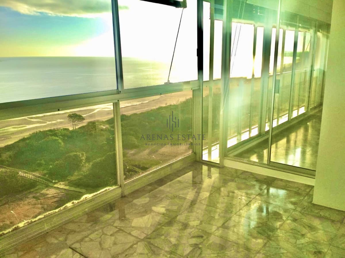 Apartamento ID.683 - Apartamento en venta en Punta del Este