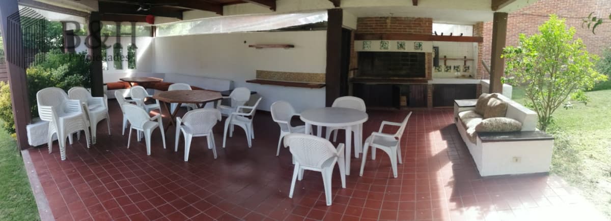 Gran Casa en San Rafael para esta Temporada