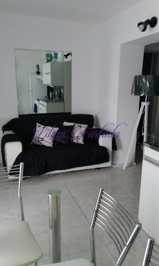 VENTA Y ALQUILER TEMPORADA TOTALMENTE RECICLADO Y A SOLO 2-3 CUADRAS DE PLAYAS MANSA Y BRAVA PUNTA DEL ESTE - Lilian Furtado Negocios Inmobiliarios