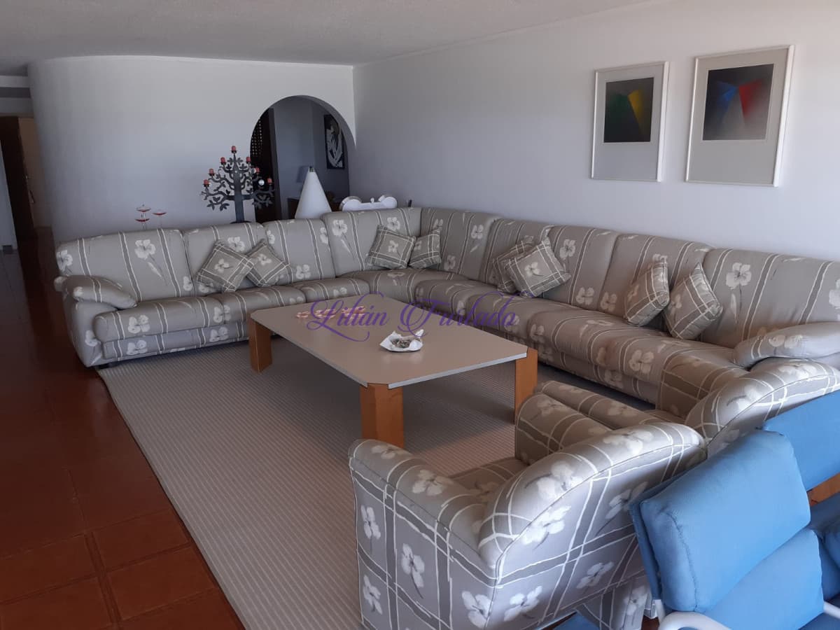 Apartamento con vista insuperable a la Brava y La Barra solo venta  - Lilian Furtado Negocios Inmobiliarios