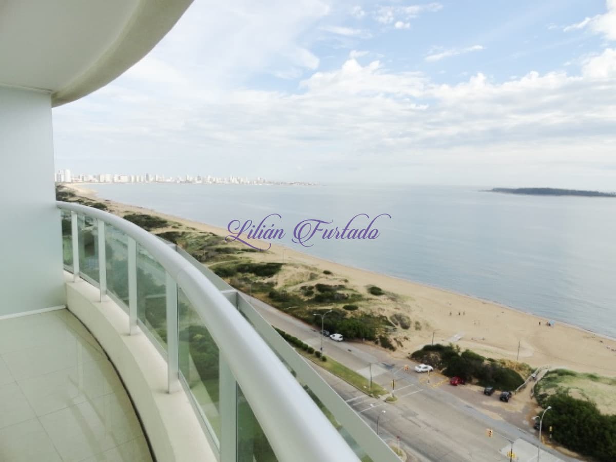 AQUARELA ALQUILER TEMPORADA ANUAL E INVERNAL--EXCELENTE APTO CON TODA LA VISTA A LA MANSA  PUNTA DEL ESTE - Lilian Furtado Negocios Inmobiliarios