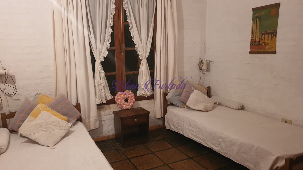 CASA DE 3 DORMITORIOS VILAGE DE 2 PLANTAS LA BARRA, PUNTA DEL ESTE - Lilian Furtado Negocios Inmobiliarios