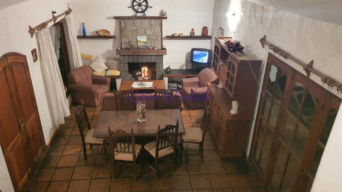 CASA DE 3 DORMITORIOS VILAGE DE 2 PLANTAS LA BARRA, PUNTA DEL ESTE - Lilian Furtado Negocios Inmobiliarios