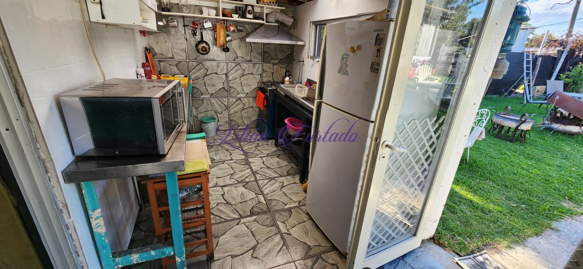 EL TESORO,Casa de 5 dormitorios con 1000m2 terreno  - Lilian Furtado Negocios Inmobiliarios