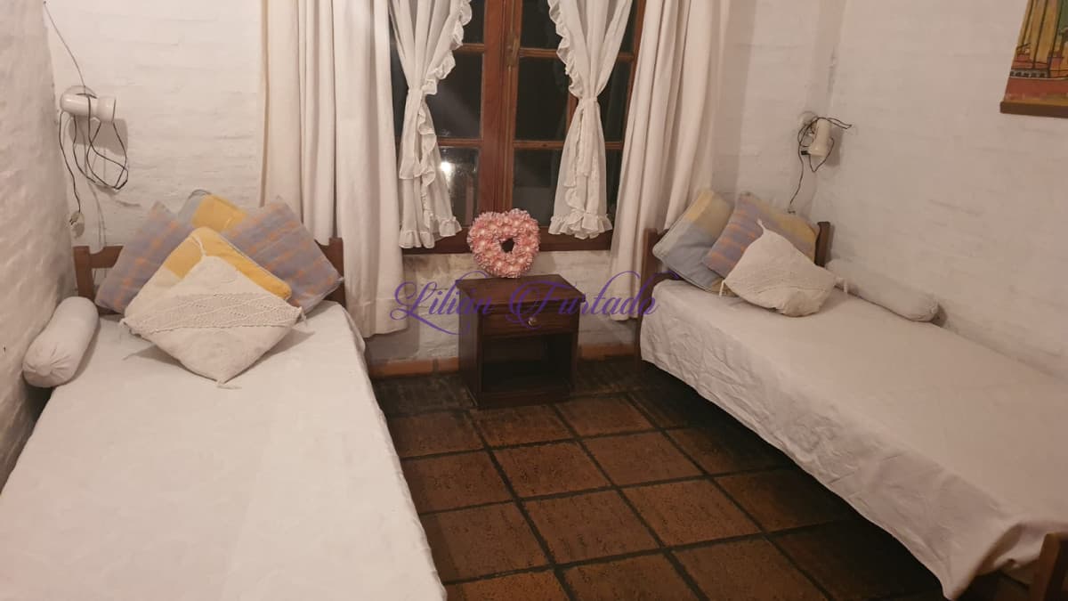 CASA DE 3 DORMITORIOS VILAGE DE 2 PLANTAS LA BARRA, PUNTA DEL ESTE - Lilian Furtado Negocios Inmobiliarios