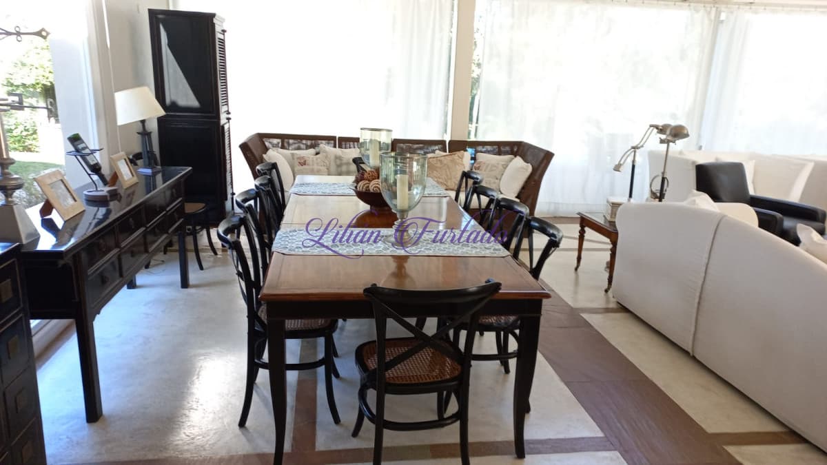 VENTA EXCEPCIONAL CASA EN LA BARRA - Lilian Furtado Negocios Inmobiliarios