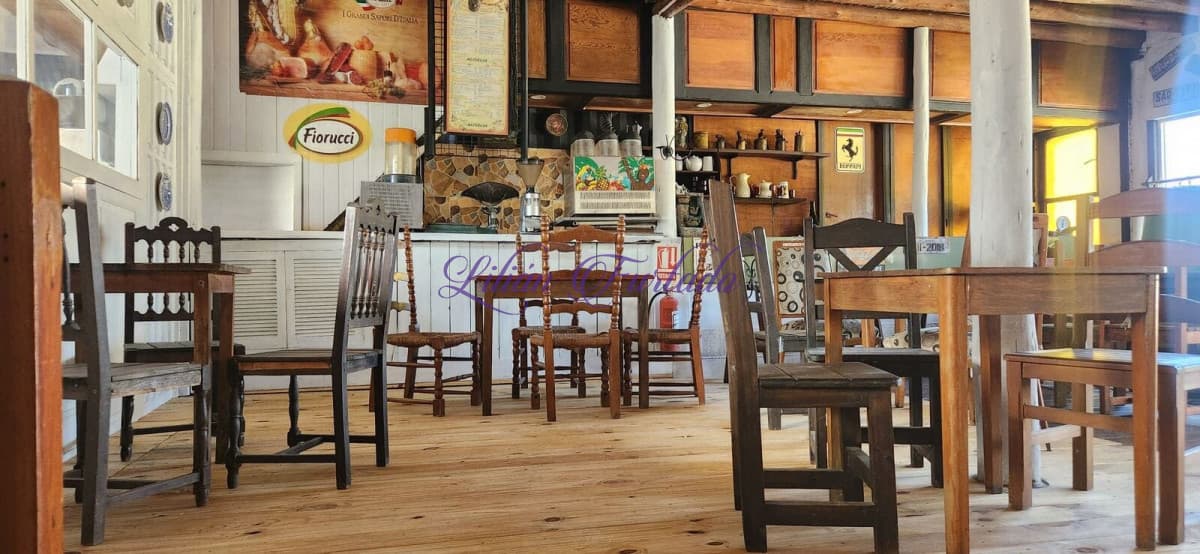 Título: Local Versátil en El Tesoro - La Barra - Lilian Furtado Negocios Inmobiliarios