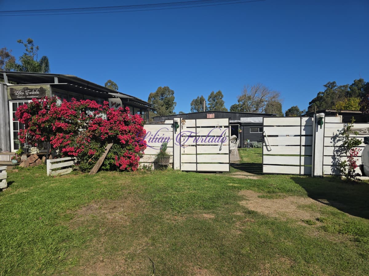 Venta de casa en  El Tesoro 5 Dormitorios y mas 2da casa a estrenar - Lilian Furtado Negocios Inmobiliarios