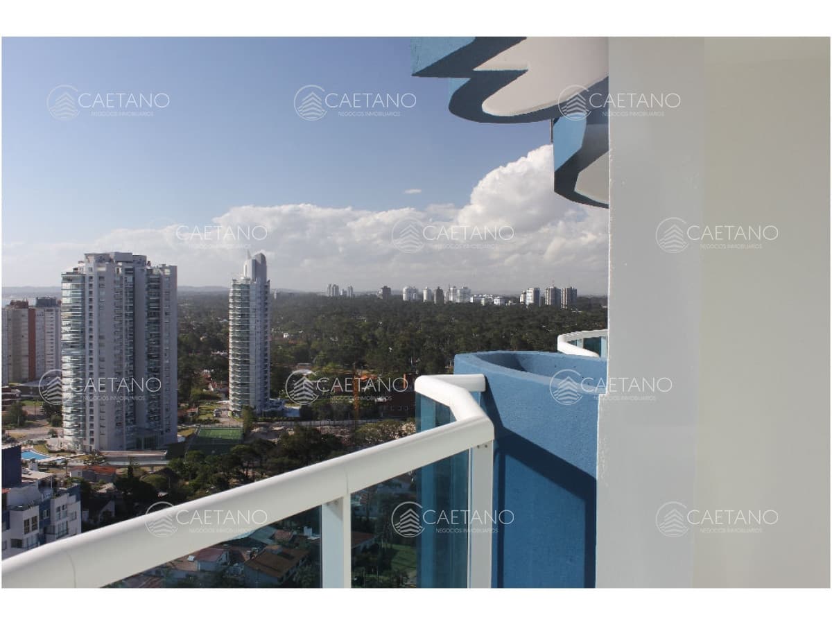 apartamento con vista a playa mansa