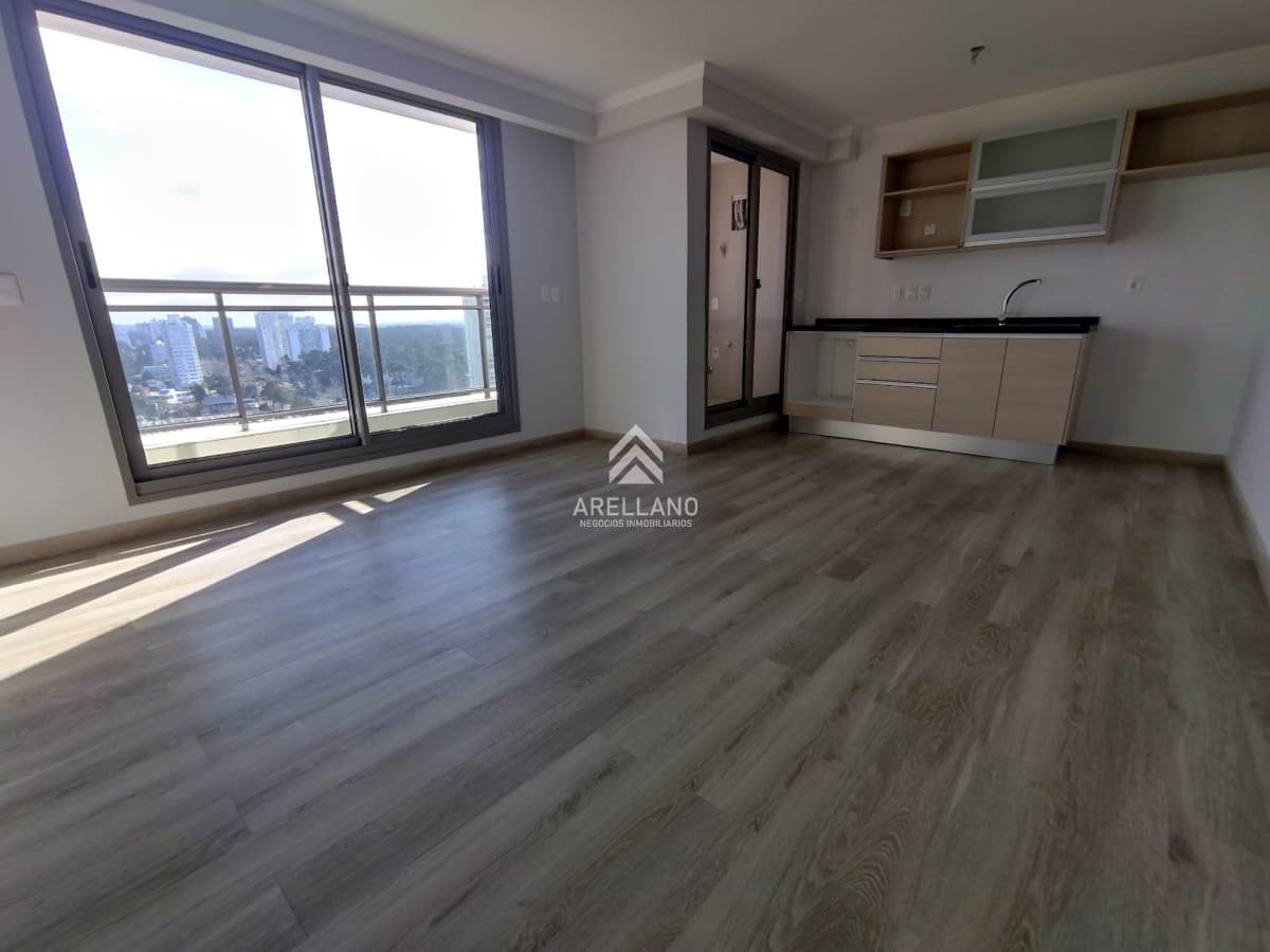 Apartamento ID.1467 - 1 dormitorio a estrenar con garage - roosevelt, punta del este