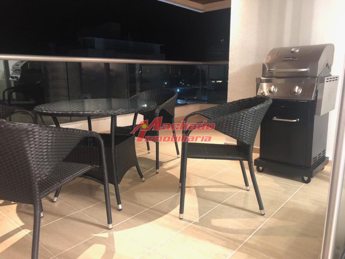 apartamento en playa brava