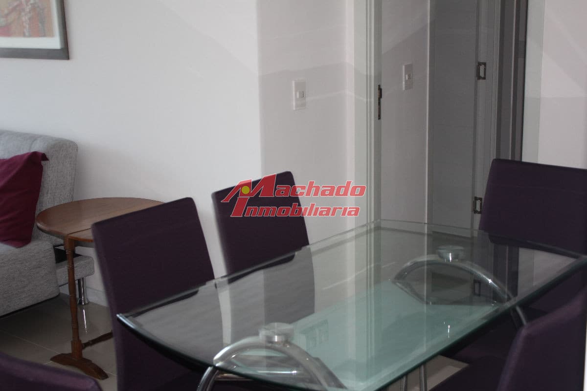torre con servicio en parada 5 de avenida roosevelt
