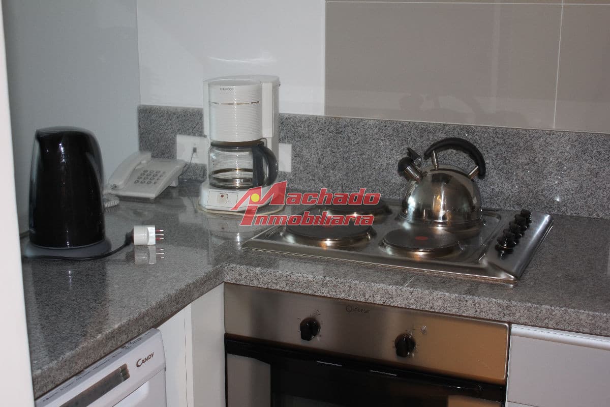torre con servicio en parada 5 de avenida roosevelt