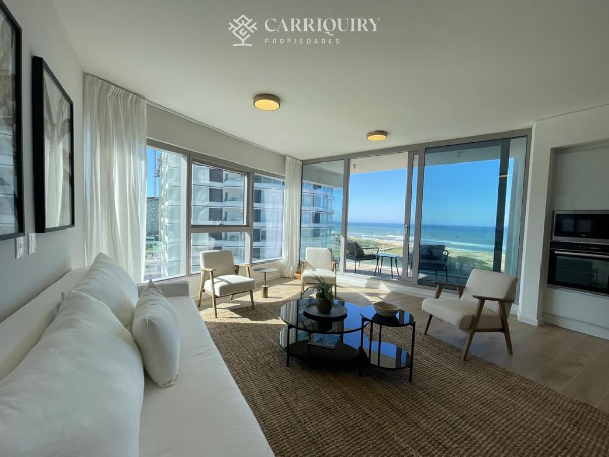 Apartamento venta 2 dormiotiros en torre Trump  -