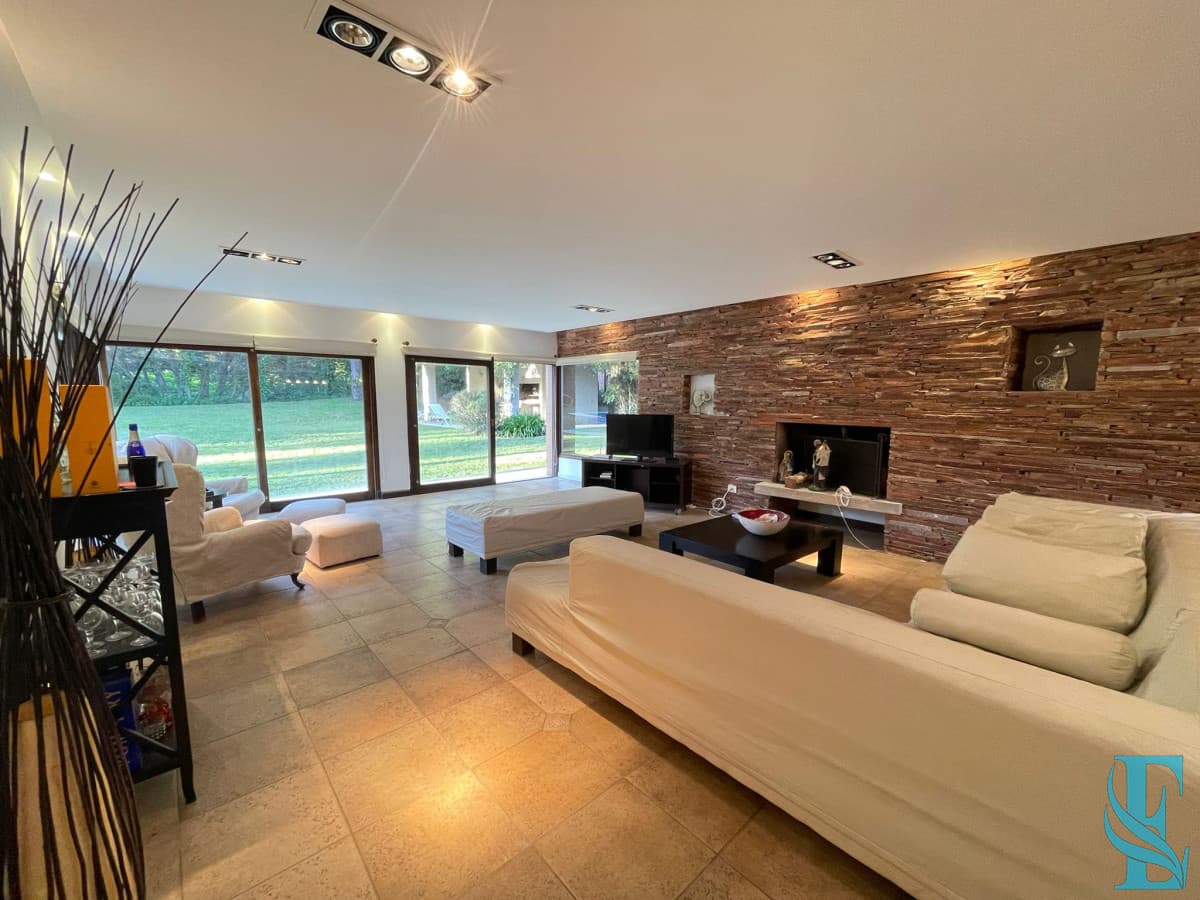 Magnifica residencia