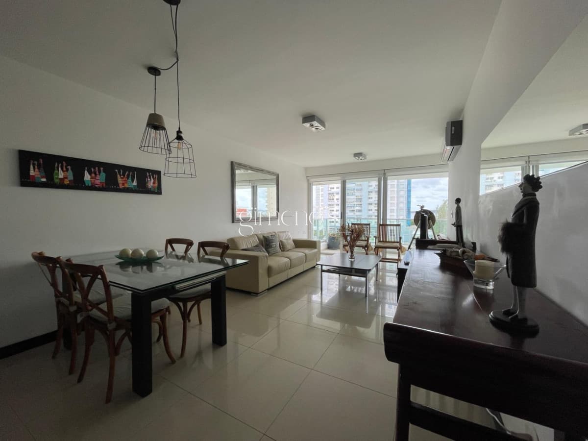 Apartamento en Venta 2 Dormitorios - Punta del Este-Playa mansa