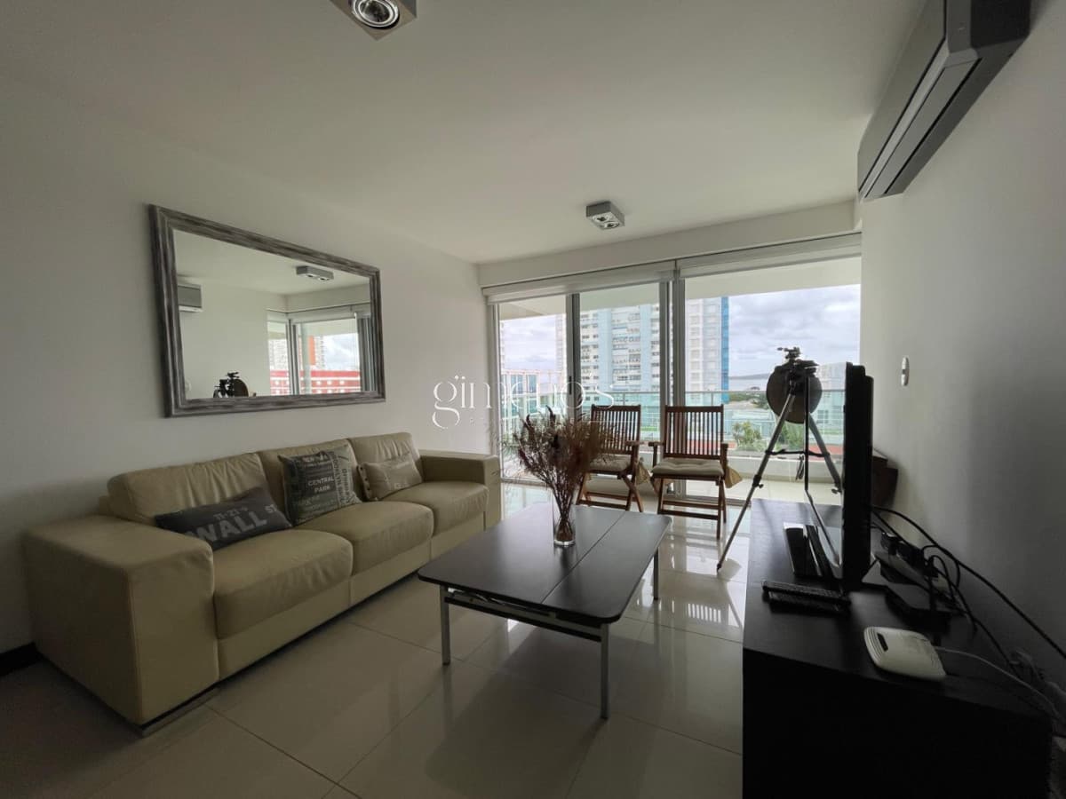 Apartamento en Venta 2 Dormitorios - Punta del Este-Playa mansa