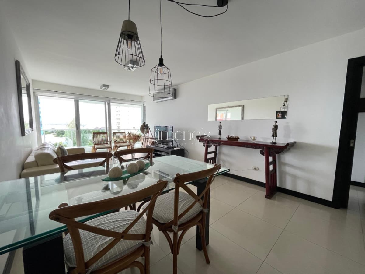 Apartamento en Venta 2 Dormitorios - Punta del Este-Playa mansa