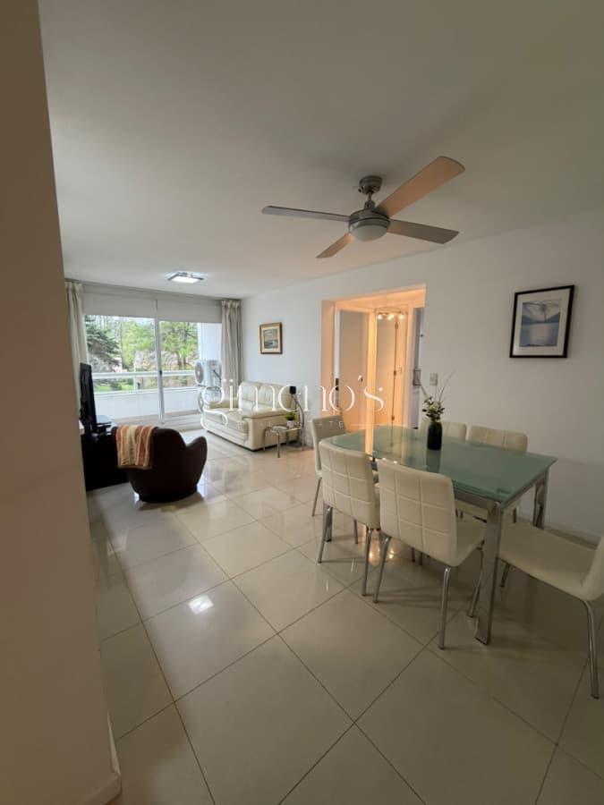 Apartamento 2 Dormitorios en Venta - Roosevelt - Punta del Este