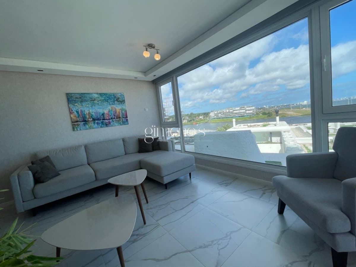 Apartamento de 3 suites en Venta Piedra del Chileno - Punta del Este