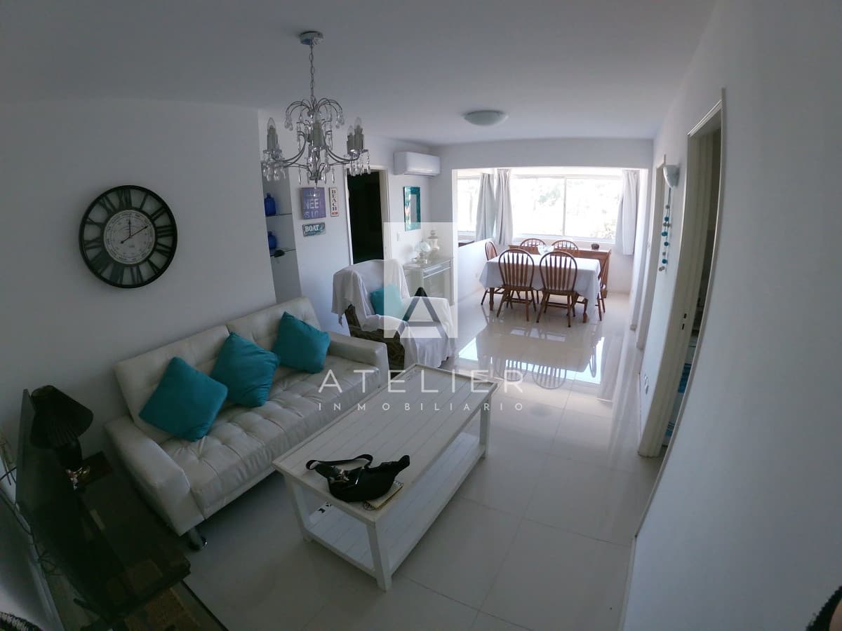 Venta de apartamento 2 dormitorios, oportunidad, Punta del Este