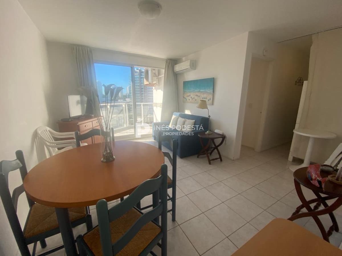 Apartamento en alquiler de 1 Dormitorio y medio