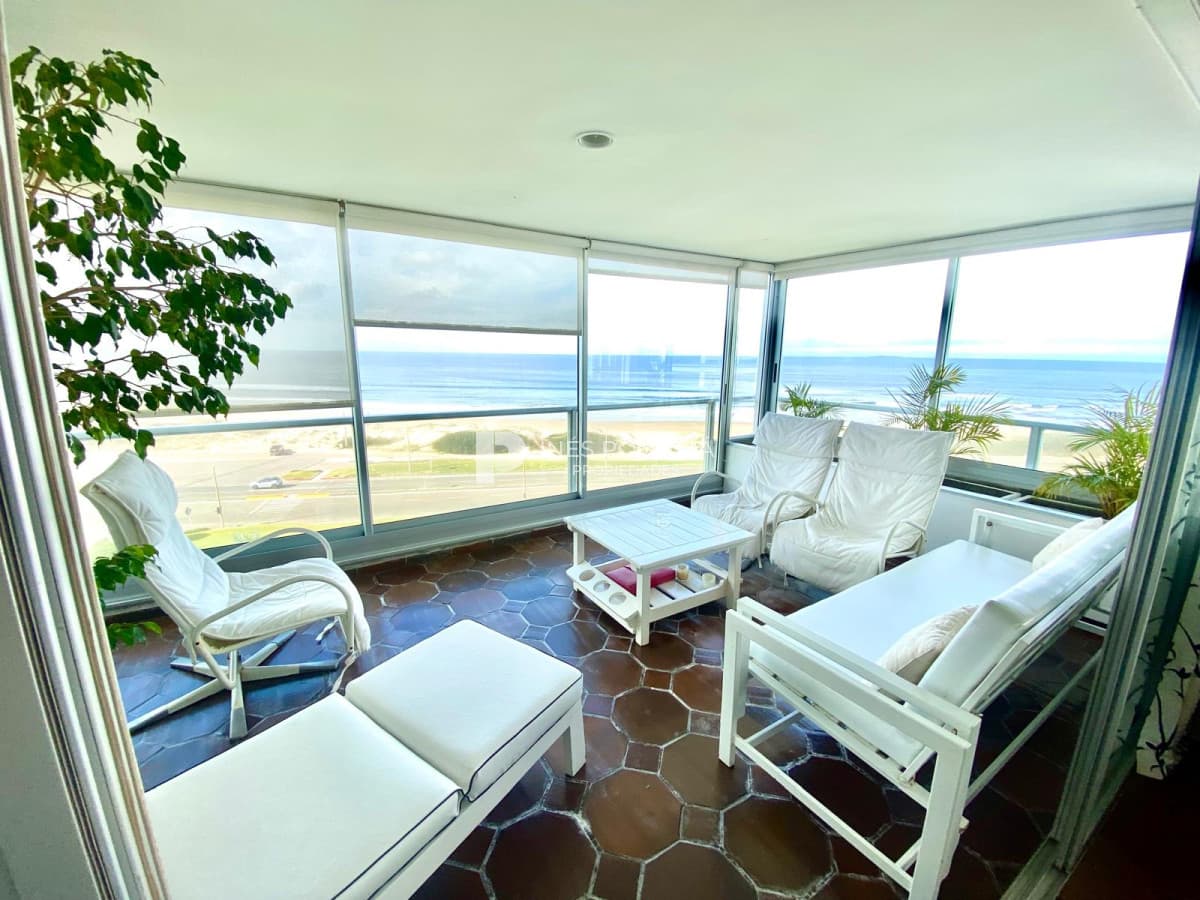 Apartamento ID.41508 - Apartamento en Venta 4 dormitorios en Brava