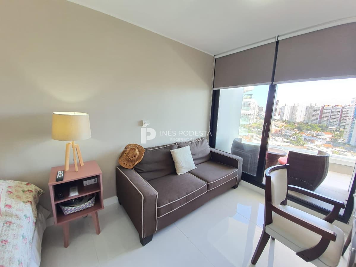 Apartamento ID.8226 - Apartamento en Venta, 3 Dormitorios