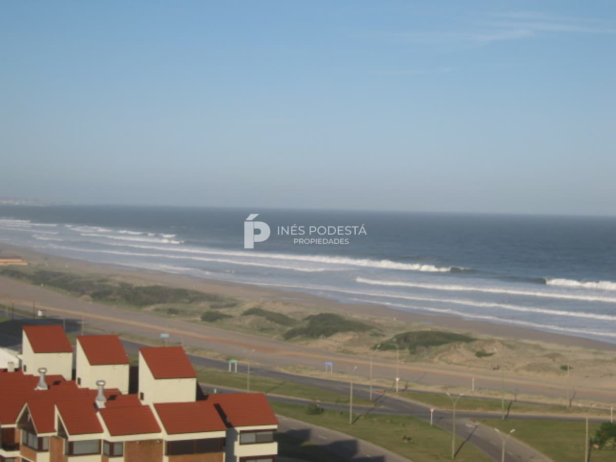 Apartamento en Alquiler, Brava, Punta del Este, 2 Dormitorios.