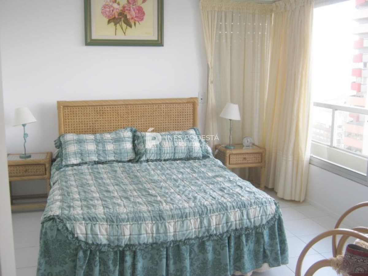 Apartamento en Alquiler, Brava, Punta del Este, 2 Dormitorios.